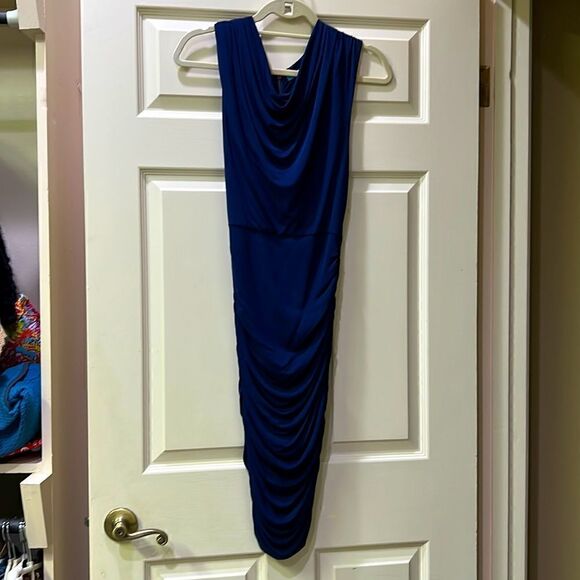 Alice + Olivia Women XS Stretchy Cowl Neck Form fitting Navy Blue Cocktail Dress - Picture 5 of 16